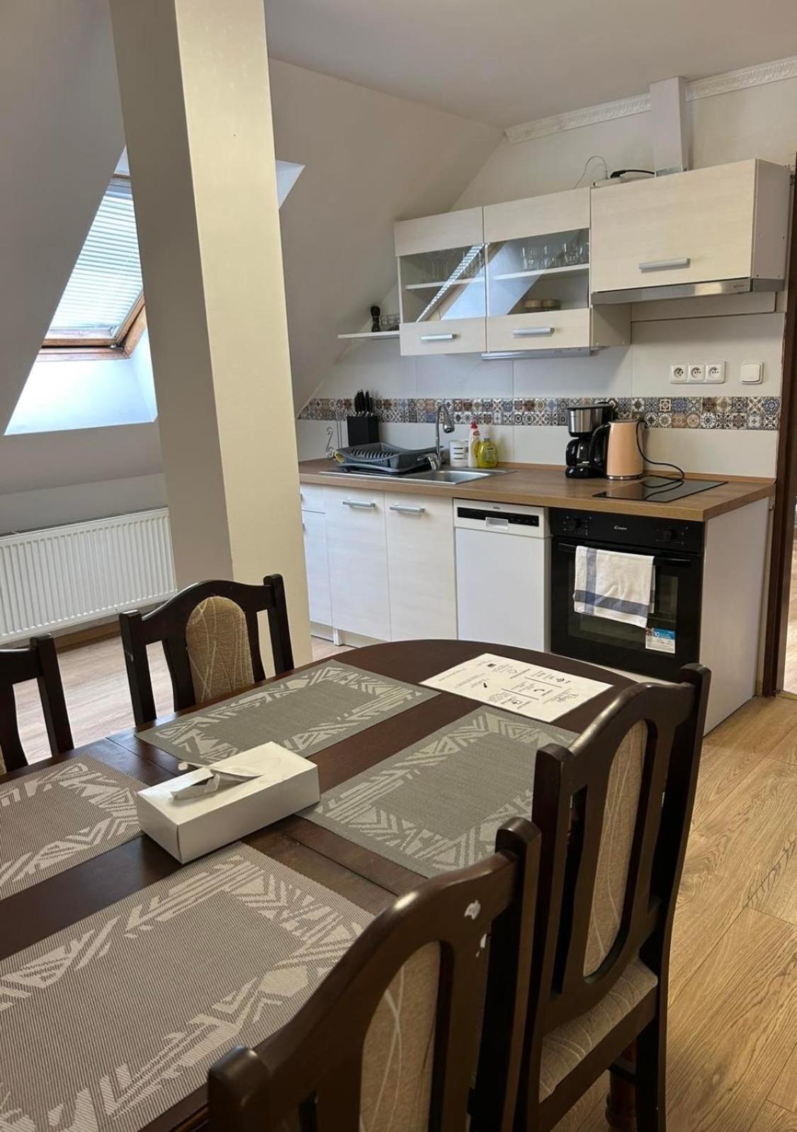 Apartman V Krusnych Horach-Free Parking ياخيموف المظهر الخارجي الصورة
